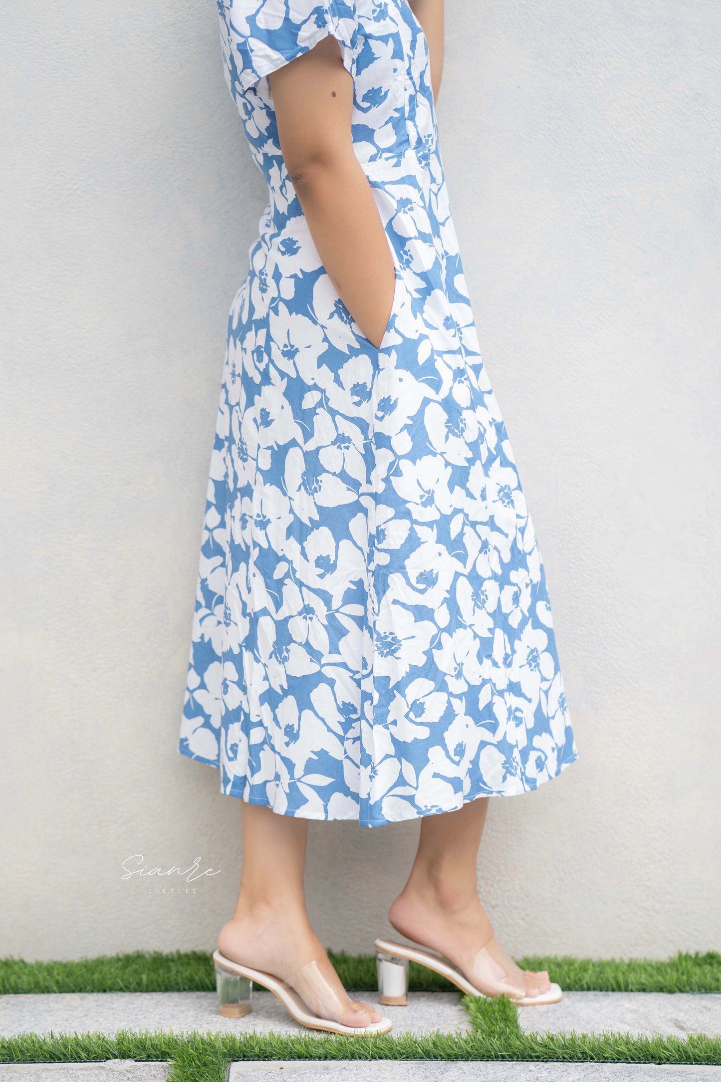 Blue Blossom Breeze Midi Dress